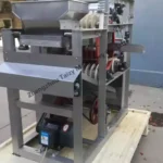 Wet peanut peeler machine