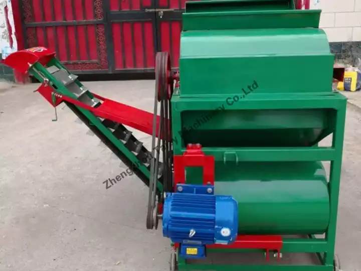 Peanut picker machine