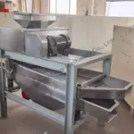 double-roller groundnut kernerl cutter