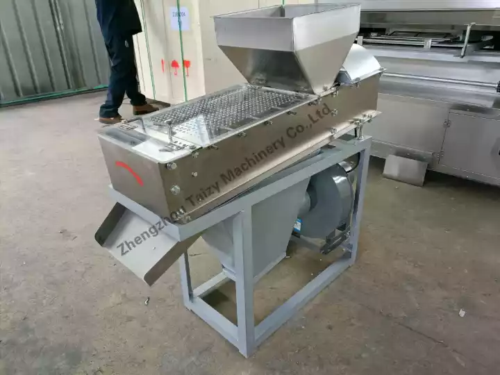 peanut peeling machine