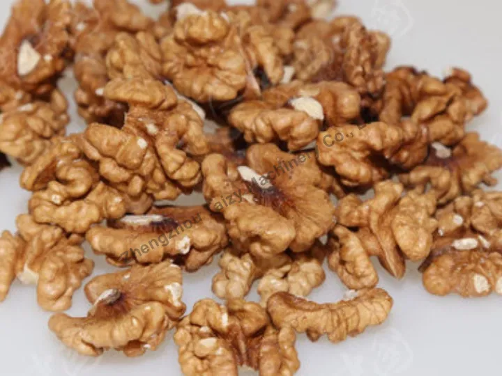 Walnut Shell And Kernel Separator 6 After separation