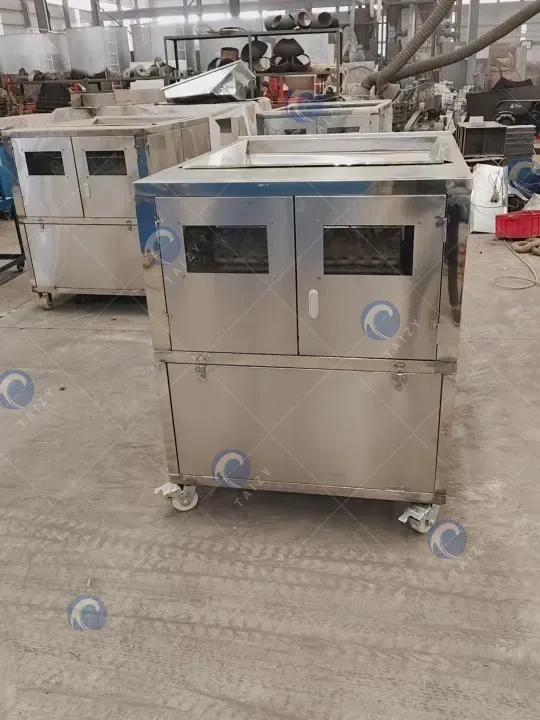 Macadamia nut opener