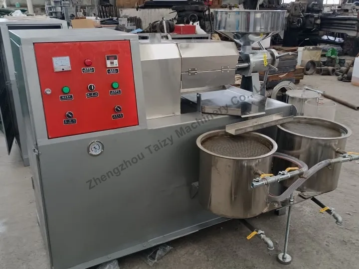 Exprimateur d'huile à vis exporté au Kosovo pour graines de cumin noir 1 Presse à huile à vis