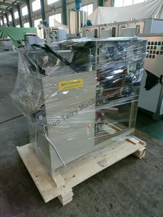 Almond peeling machine
