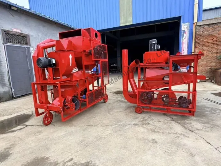 Peanut sheller machine with stone removal function